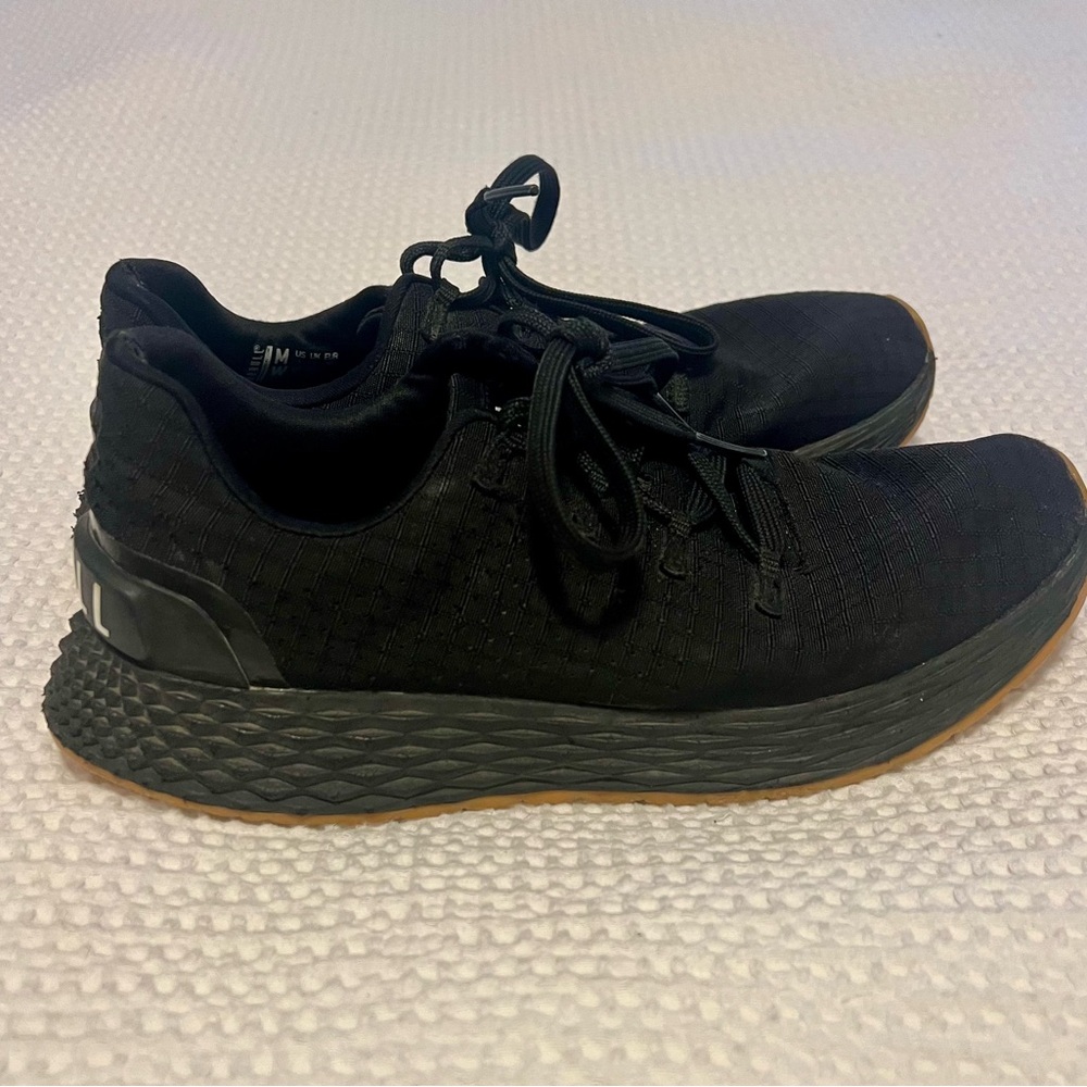 NOBULL Black Runners